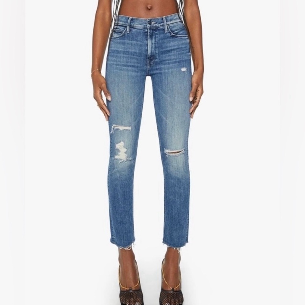 MOTHER • The Mid Rise Dazzler Ankle Fray in Weekend Warrior Size 23